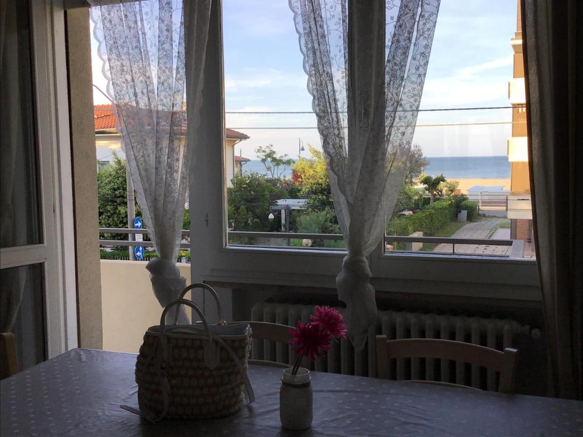 Stella Di Mare Apartment ริมินี ภายนอก รูปภาพ