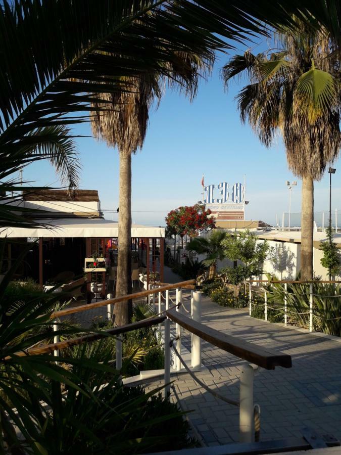 Stella Di Mare Apartment ริมินี ภายนอก รูปภาพ