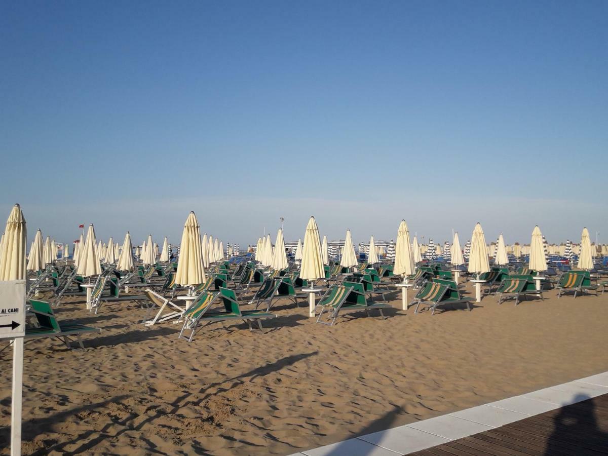 Stella Di Mare Apartment ริมินี ภายนอก รูปภาพ